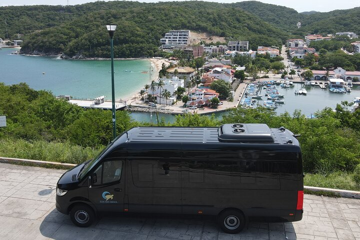 Huatulco Airport: Round-Trip Transfer to Huatulco Hotels - Photo 1 of 10