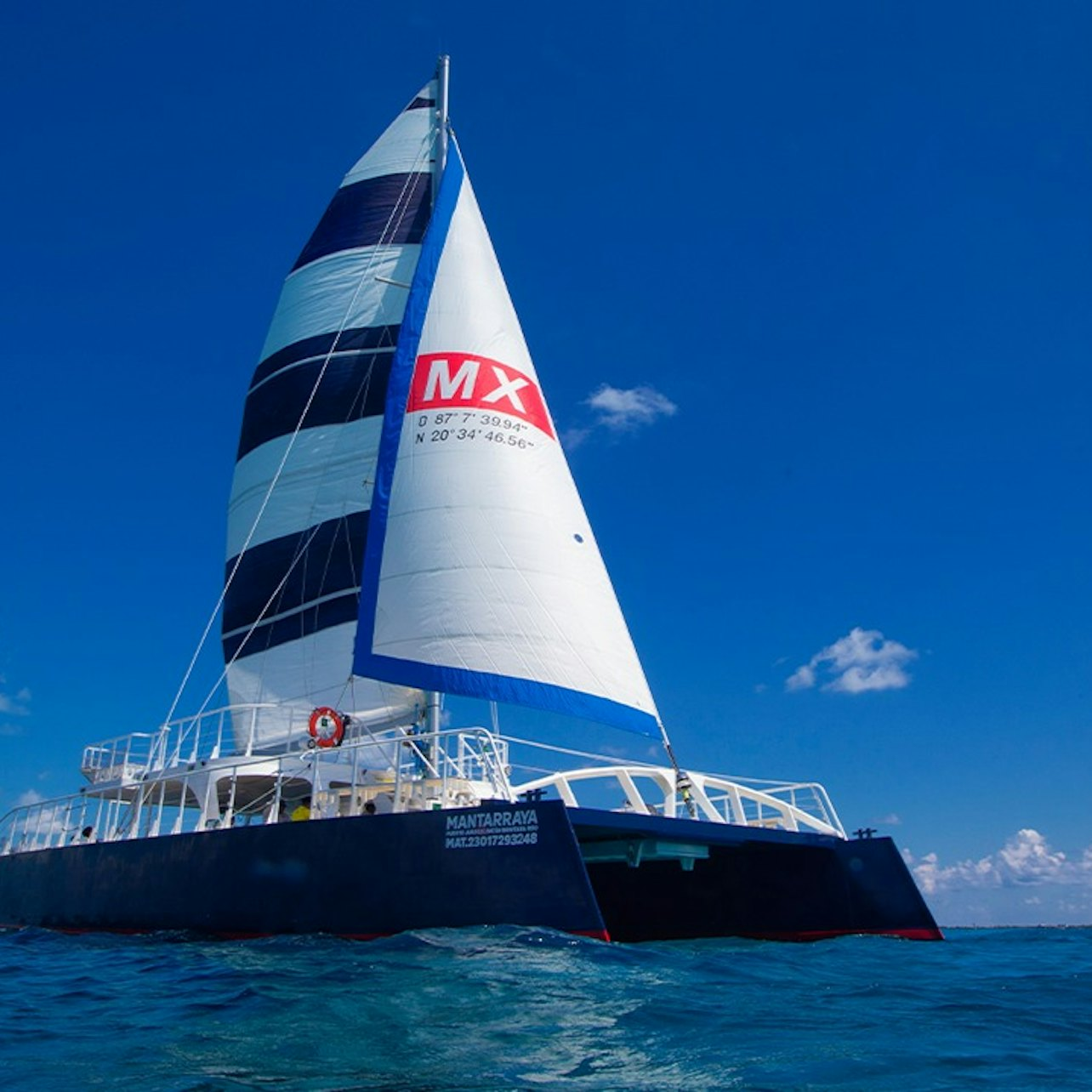 Isla Mujeres: Catamaran with Snorkeling, Food + Drinks - Photo 1 of 7