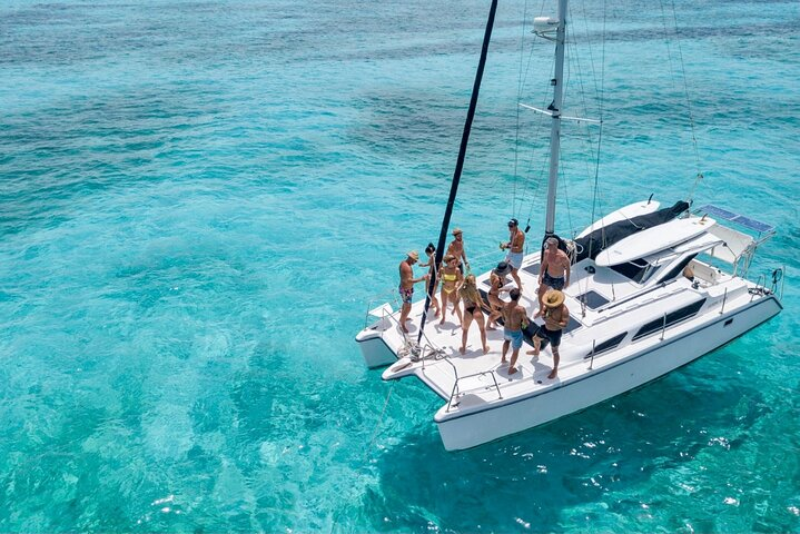 Cancun Private Catamaran Isla Mujeres Drinks Snorkeling Lunch Fun - Photo 1 of 15