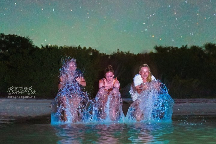 Kayaking Bioluminescence Tour Under the Stars at Holbox - Photo 1 of 25