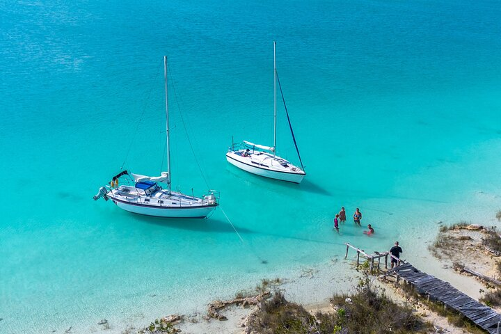 Slow Sailing Bacalar Experience with snack and drinks - Photo 1 of 12