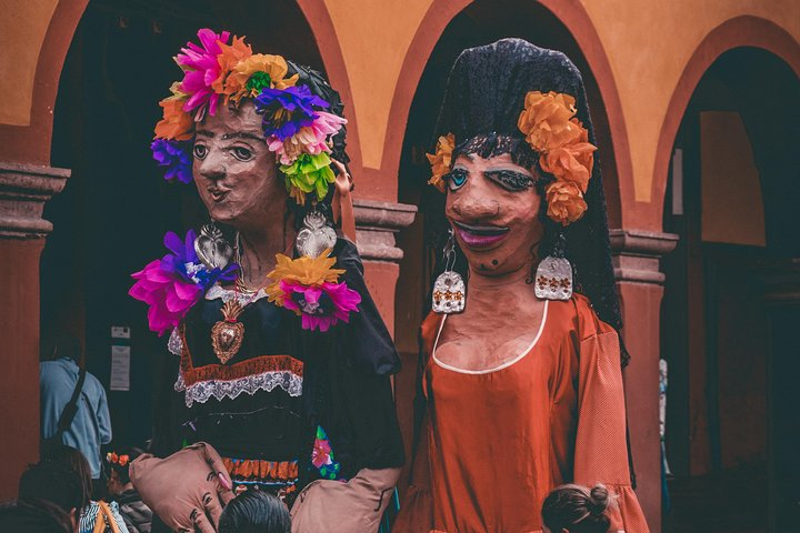 Magic Private Christmas Tour in León - Photo 1 of 6