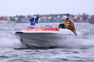 Magic Night Boat Dinner with Show & Speedboat Experience at Cancun