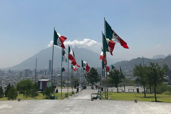 Private English Monterrey City with a Local Guide (Up to 6 ppl) - Photo 1 of 7