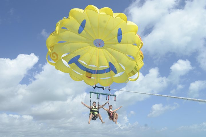 Parasailing Adventure in Cancun with transfer - Photo 1 of 25