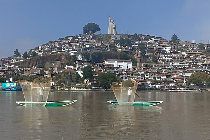 Patzcuaro Express Tour and boat ride to Janitzio - Photo 1 of 21