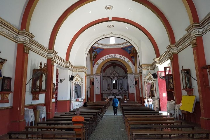 Pochutla Market, authentic day. HT - Photo 1 of 21