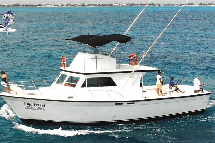 Private fishing charter Boat 48ft 12 pax Good Marlin and Sailfish - Photo 1 of 25