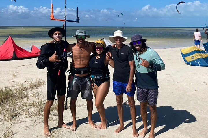 Happy students after a kiteboard session with us!