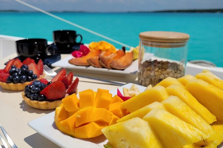 Private Sunrise Tour with Breakfast on Board - Photo 1 of 9