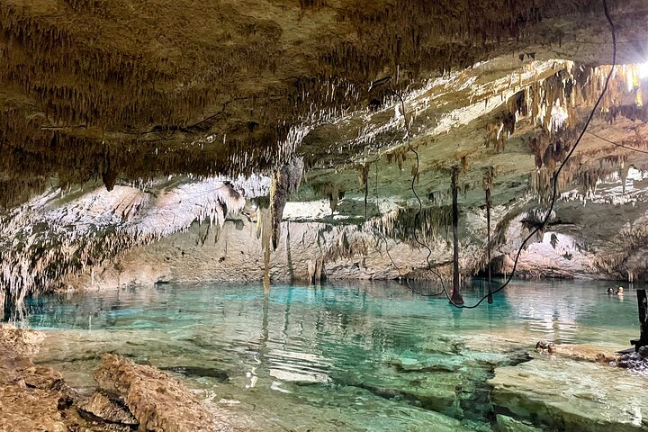 Cenote Taak Bi Ha