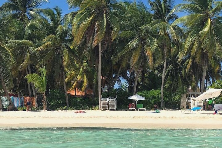  Romantic Private Tour in Isla Mujeres - Photo 1 of 4