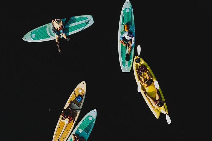 Rowing tour in the lagoon of the 7 colors at sunset