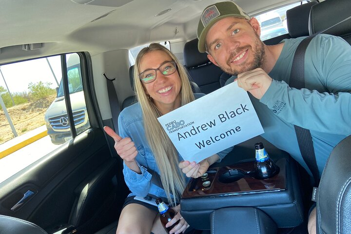 SJD Airport to San José Round trip  - Photo 1 of 3