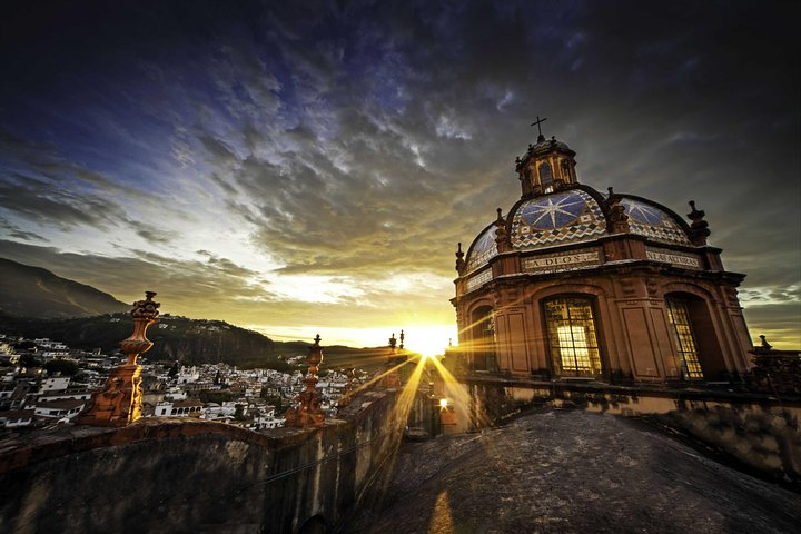 Taxco by night