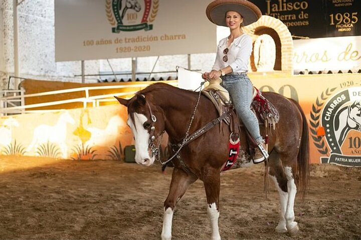 Tour between Charros, Mariachi and Tlaquepaque - Photo 1 of 9