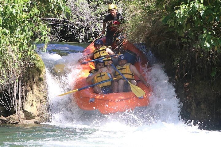 Tour From Palenque: Rafting in the Lacandona Jungle and Bonampak - Photo 1 of 9
