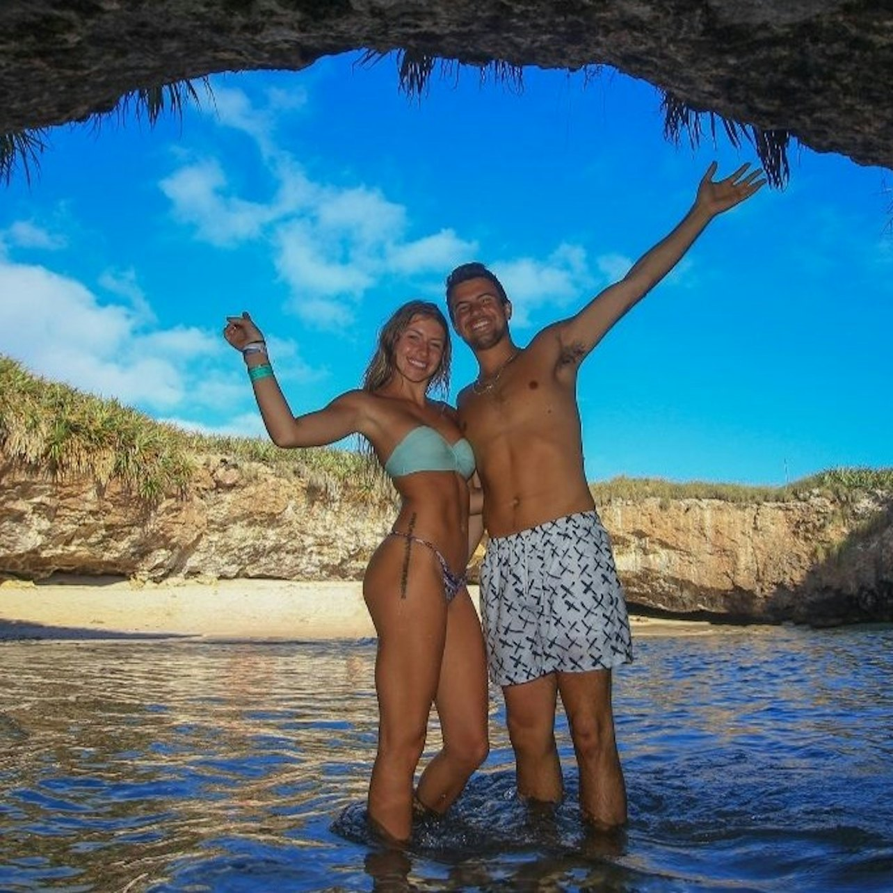 Marietas Islands: Guided Tour + Lunch & Open Bar - Photo 1 of 9