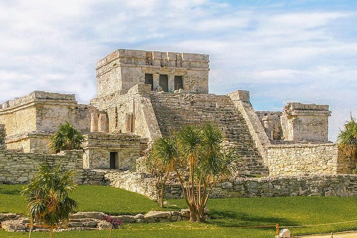 Tour to Tulum - Photo 1 of 4