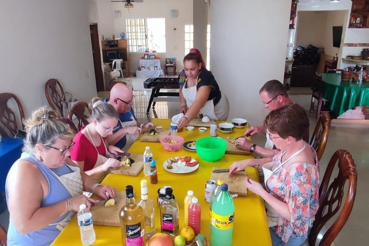 Traditional Family Kitchen in Cozumel - Photo 1 of 23
