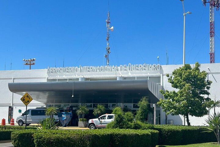 Transportation: Queretaro Airport to San Miguel de Allende - Photo 1 of 7