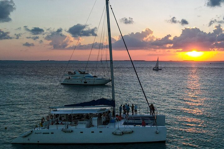 Unlimited Sailing Adventure at Isla Mujeres with Transportations - Photo 1 of 25