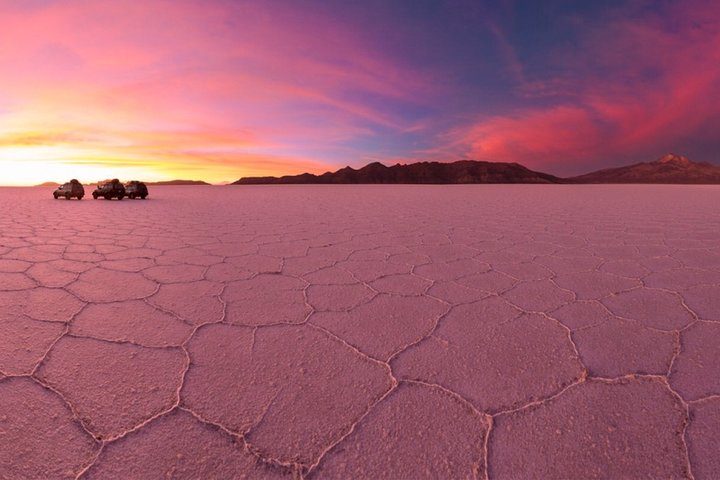 Uyuni Salt Flats - FULL DAY - La Paz - Uyuni - La Paz  - Photo 1 of 22