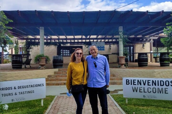 "Valle de Guadalupe", Live, Enjoy and Meet the Golden Valley - Photo 1 of 8