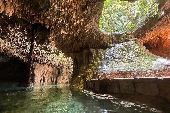 Cheche Grandfather Cenote
