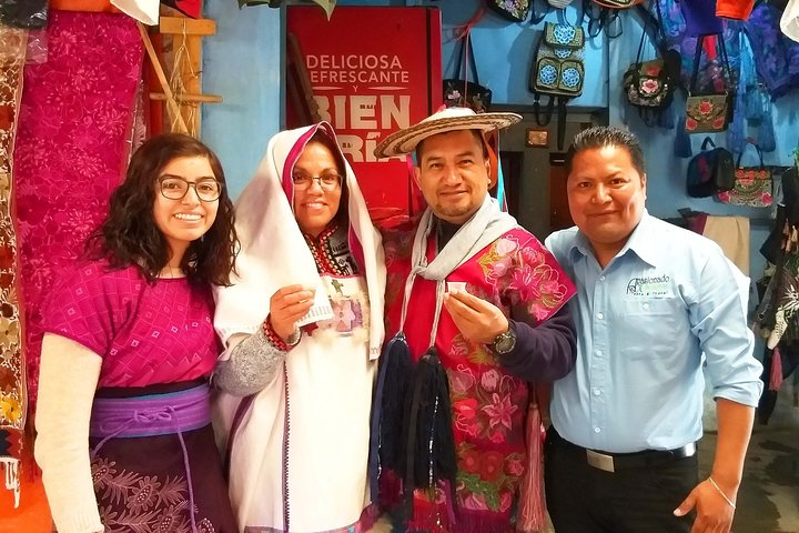 Zinacantán and San Juan Chamula Tours Departing in San Cristóbal de las Casas - Photo 1 of 6