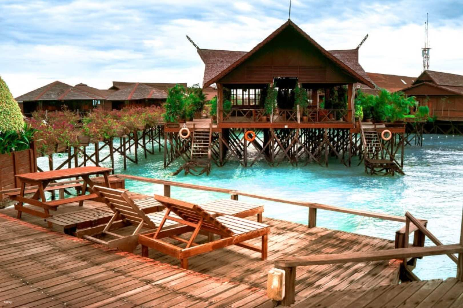 4D3N Sipadan Kapalai Dive Resort Snorkeling Trip with 1 Night in A Hotel | Semporna, Sabah - Photo 1 of 10