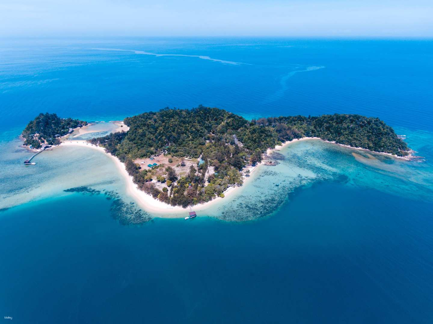 Ara Dinawan Island Snorkeling Day Tour with Lunch & Hi-Tea | Kota Kinabalu, Sabah, Malaysia - Photo 1 of 10