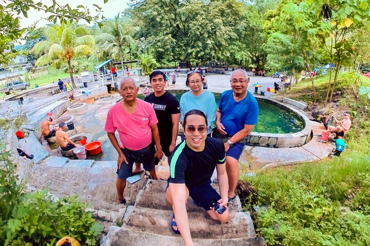 HappyYen's Self-Awareness in the Rain Forest Tour - Photo 1 of 8