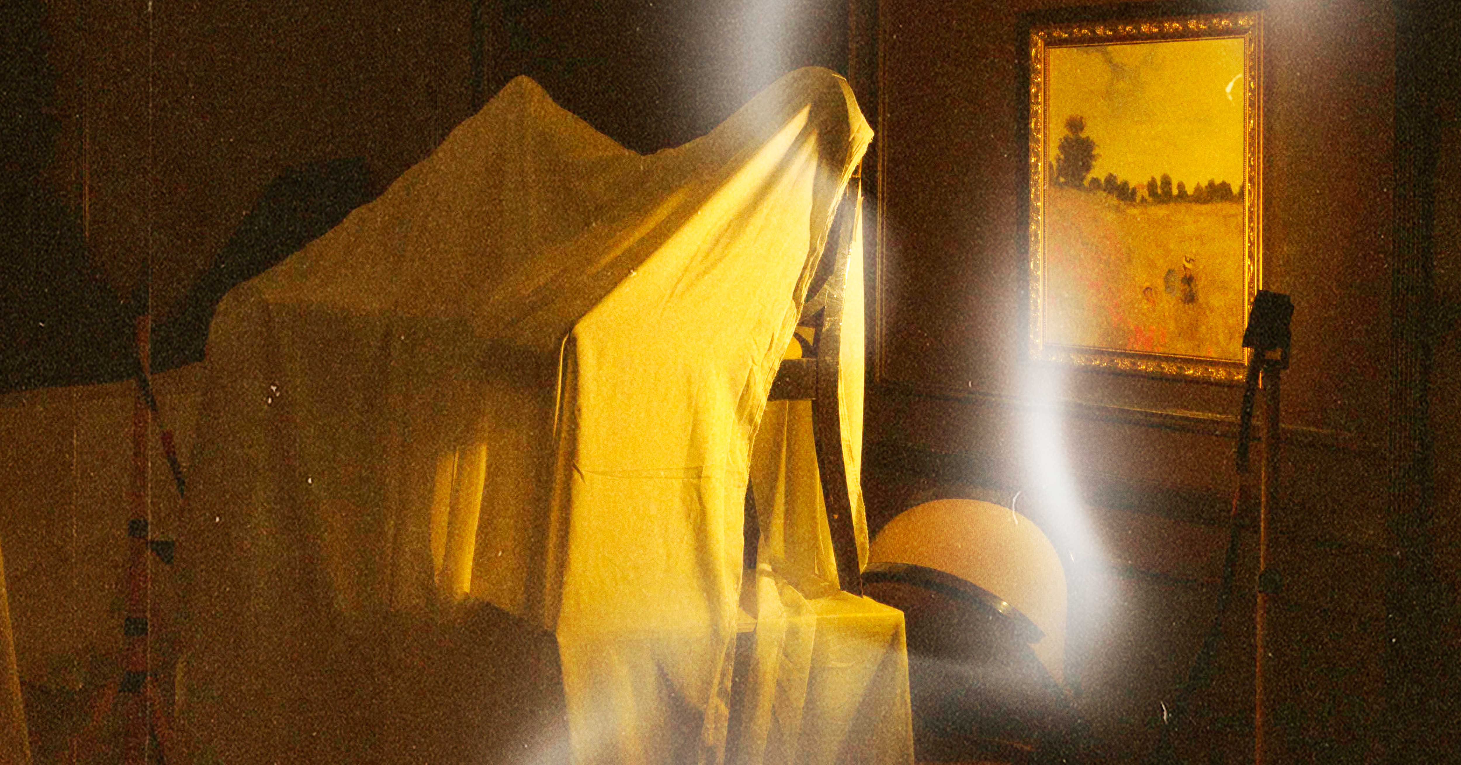 Step into a world of suspense at HAUNTU where eerie scenes and real actors immerse you in a chilling narrative that blurs the line between reality and the supernatural.