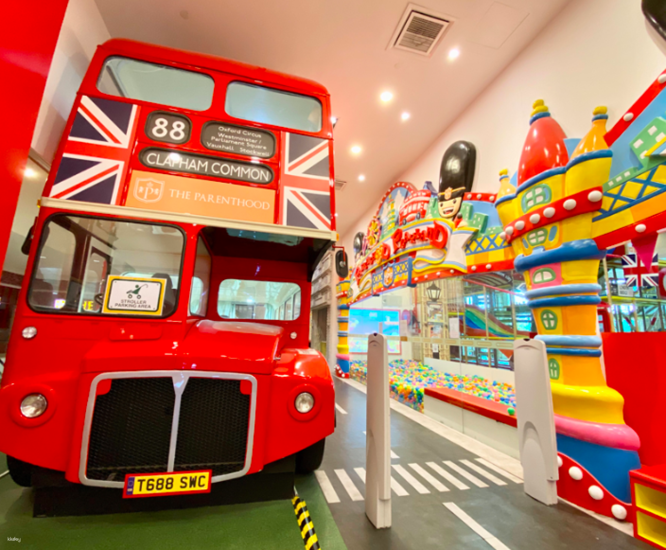 Step into a whimsical world where children can explore learn and play together. Delight in unique activities that inspire creativity and family bonding in an unforgettable indoor setting.