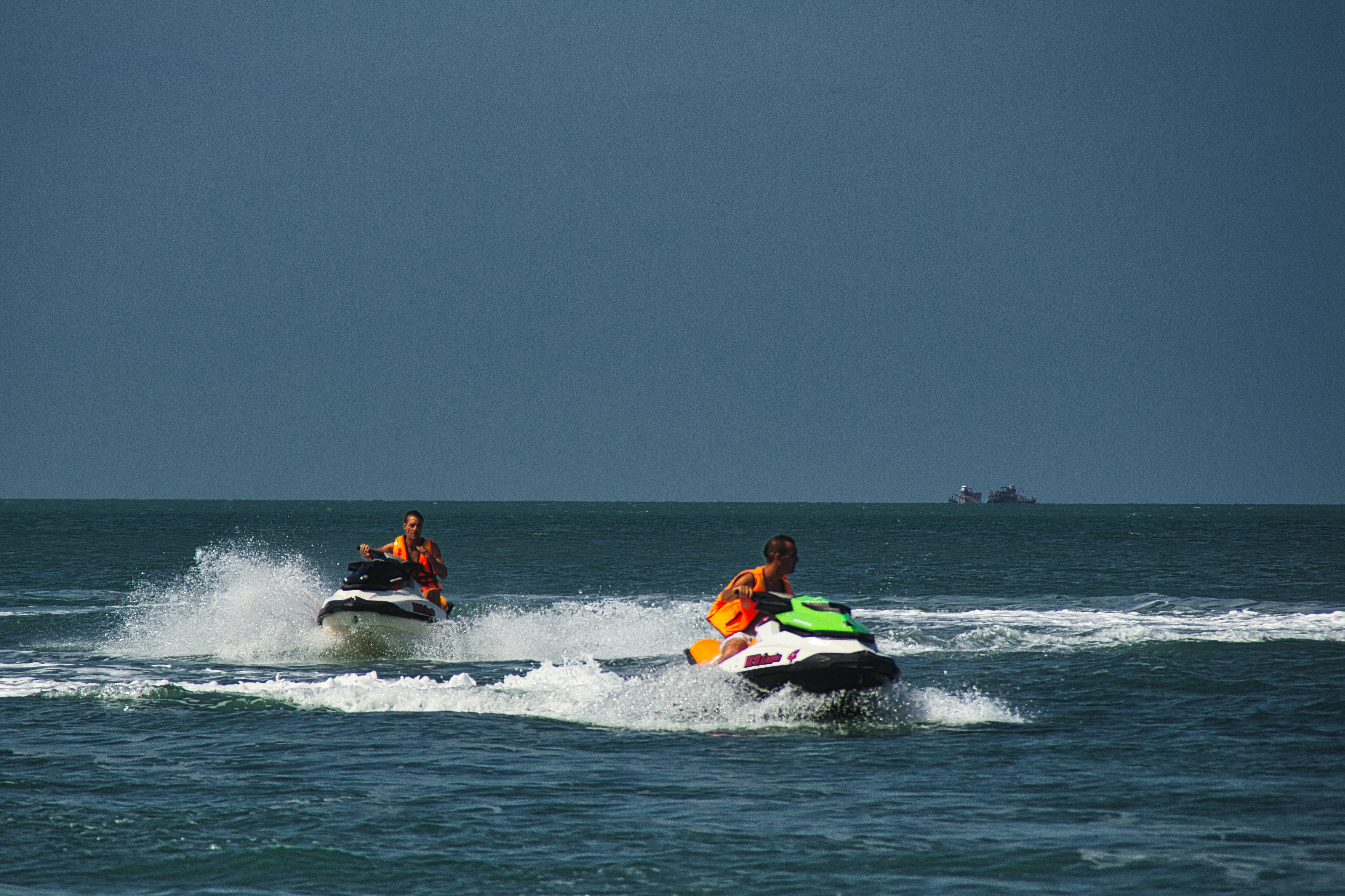 Feel the rush of the ocean as you race across the Andaman Sea with expert guides helping you master the art of jet skiing in Penang’s stunning waters.