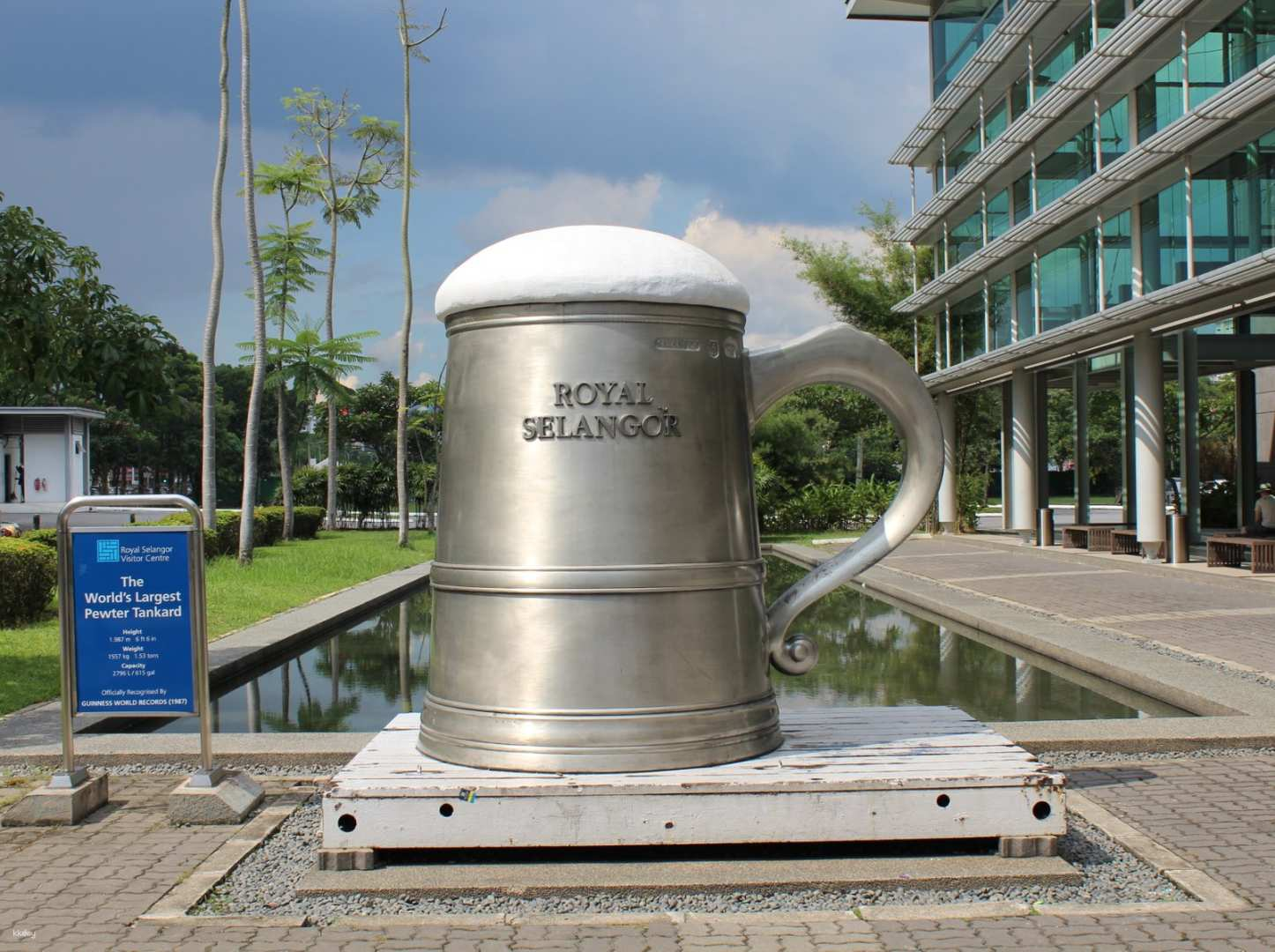 Kuala Lumpur City Tour & Blue Tier & Firefly Tour (Local Guide - English) - Photo 1 of 4