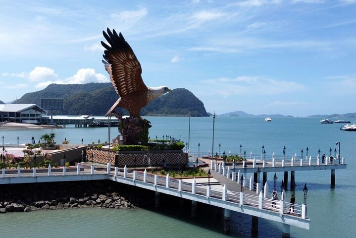 Kuala Lumpur International Airport to Lumut Jetty Private Transfer - Photo 1 of 4