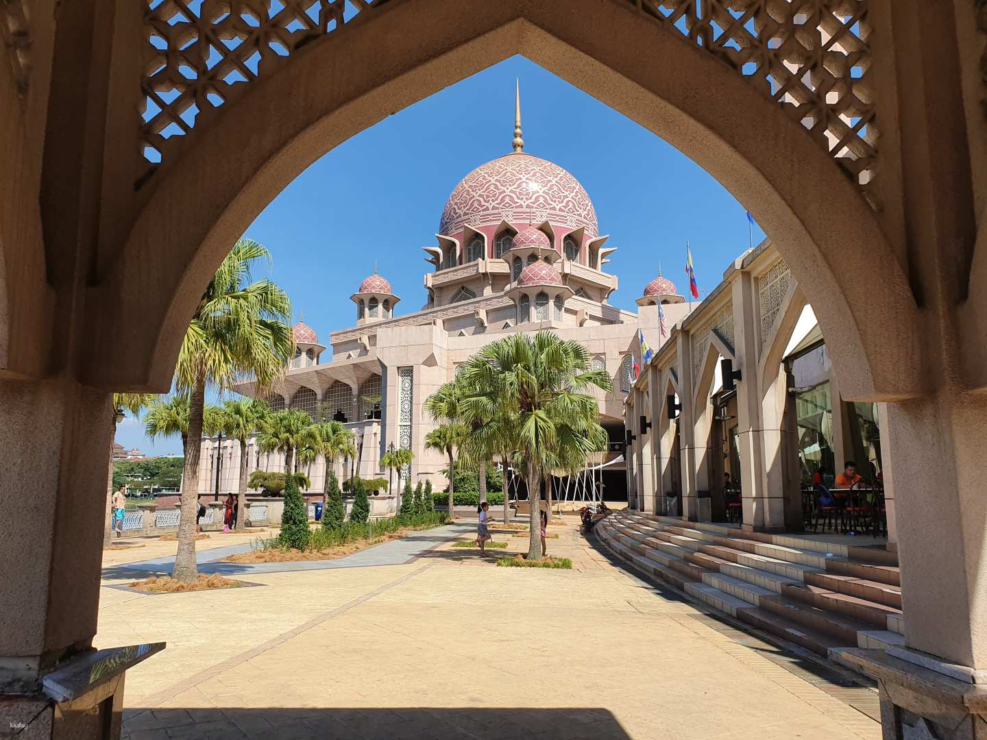 Kuala Lumpur Putrajaya & Blue Tier & Firefly Night View Tour - Photo 1 of 8