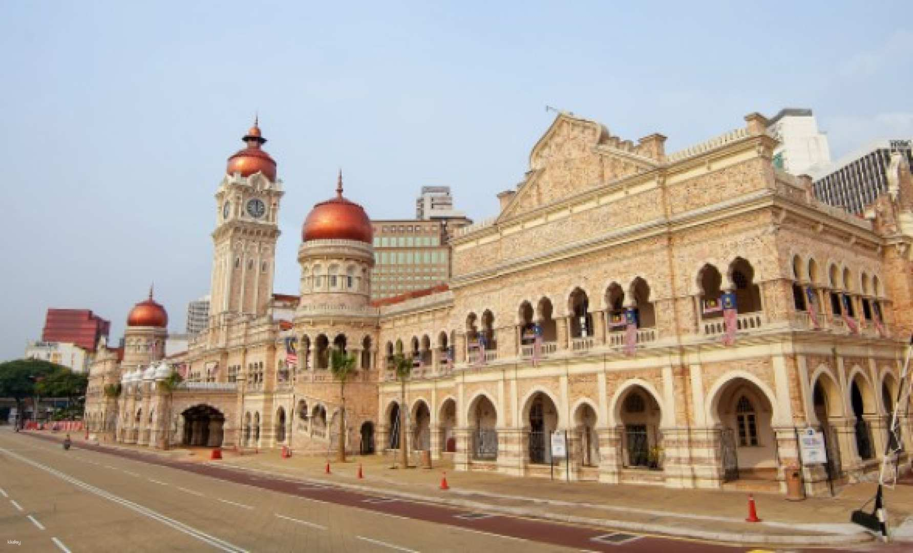 クアラルンプールの定番観光地　午前半日観光ツアー　＜日本語ガイド・昼食あり＞ - Photo 1 of 5
