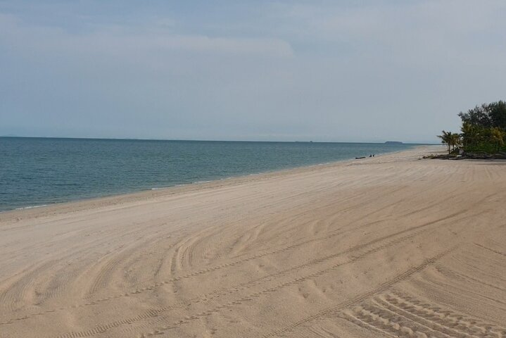 Tanjung Rhu Beach