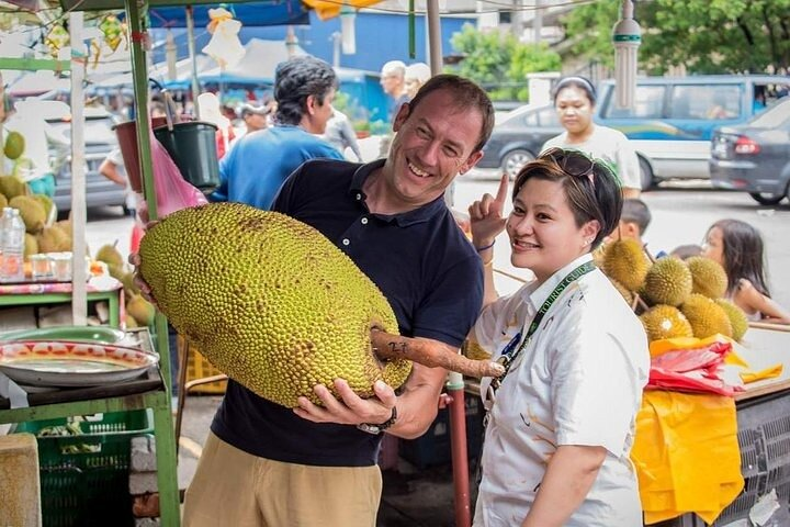 Lets go for Kuala Lumpur Food Experience with Local Host - Photo 1 of 13