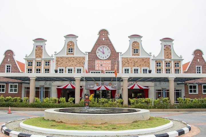 Experience a seamless journey from Malacca to Kuala Lumpur where comfort meets style in an air-conditioned vehicle providing you a delightful ride surrounded by the beautiful scenery of Malaysia.