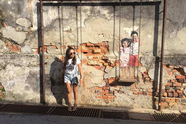The Children on Swing @Penang Street Art Murals