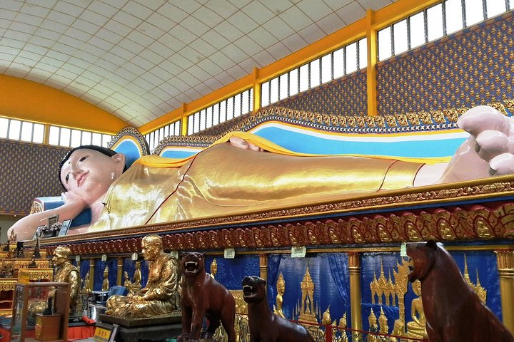 Penang Highlights: Fun Half-Day Tour with Upside Down Museum - Photo 1 of 16