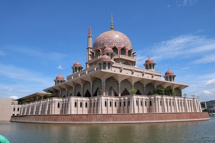 Putrajaya Private Tour From Kuala Lumpur - Photo 1 of 14