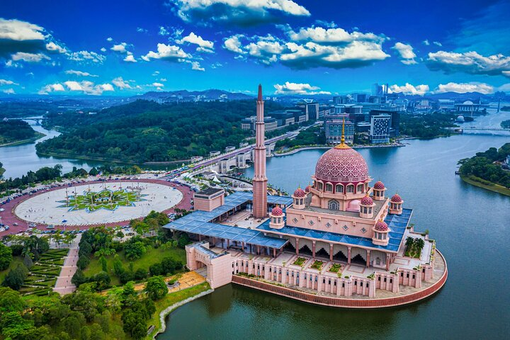 Putrajaya Tour From Kuala Lumpur  - Photo 1 of 25