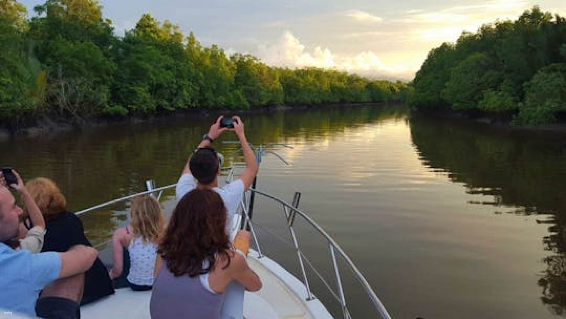 Santubong wildlife guided cruise - Photo 1 of 3