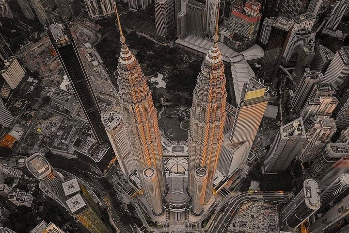 Petronas Twin Tower Ticket & Short City Trip - Photo 1 of 8