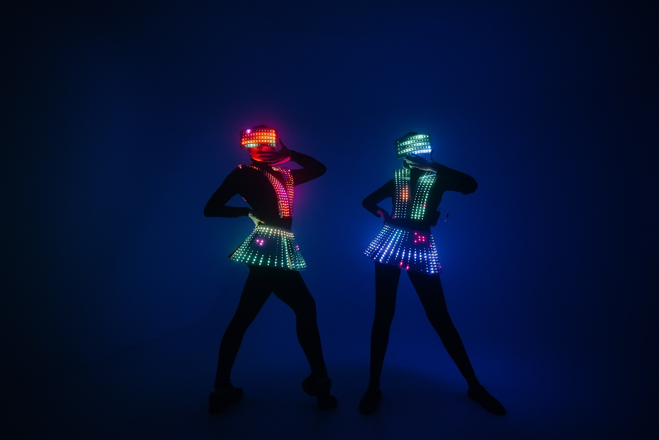 SplashMania Night Splash - Photo 1 of 7